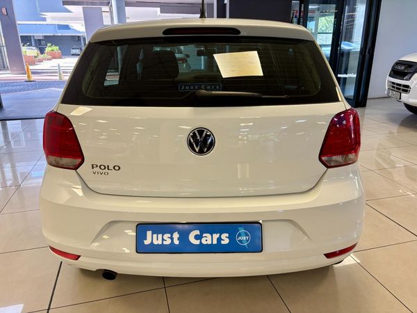 2021-Volkswagen-Polo-Vivo-16-Comfortline-Auto-5-dr image:5
