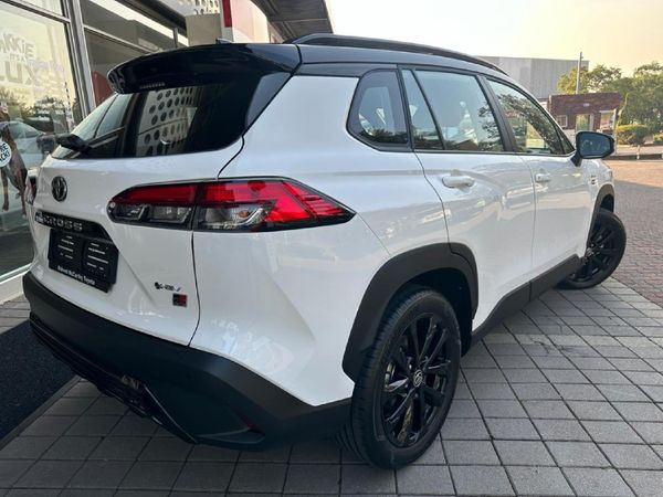 2026-Toyota-Corolla-Cross-18-GR-S-Hybrid image:10