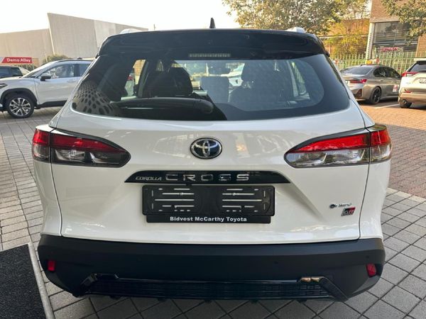 2026-Toyota-Corolla-Cross-18-GR-S-Hybrid image:13