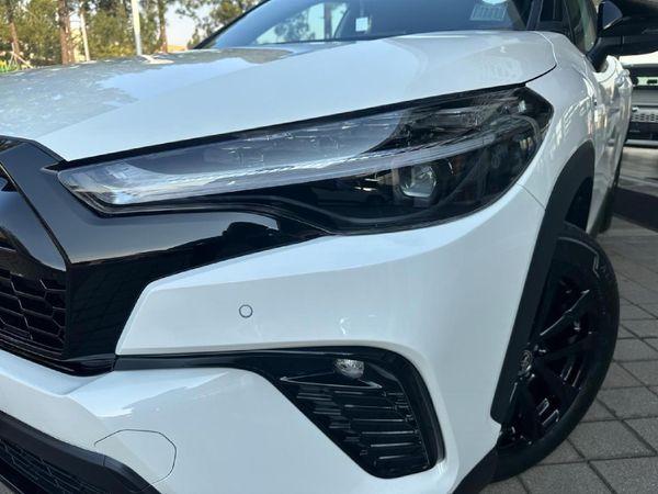 2026-Toyota-Corolla-Cross-18-GR-S-Hybrid image:2