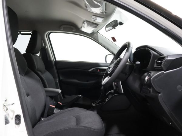 2026-Toyota-Urban-Cruiser-15-XR-Auto image:10