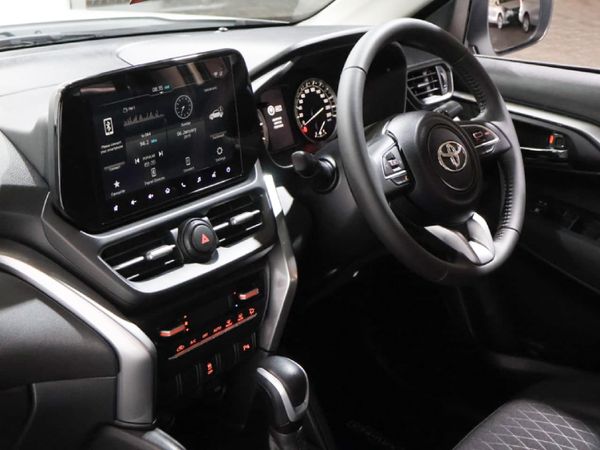 2026-Toyota-Urban-Cruiser-15-XR-Auto image:15