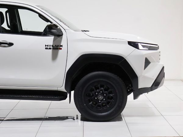 2026-Toyota-Hilux-28-GD-6-Raider-4x4-Auto-Double-Cab image:4