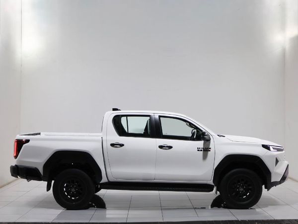 2026-Toyota-Hilux-28-GD-6-Raider-4x4-Auto-Double-Cab image:5