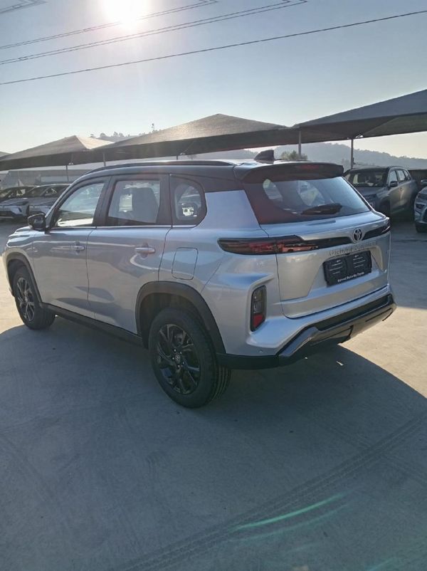 2026-Toyota-Urban-Cruiser-15-XR-Auto image:1