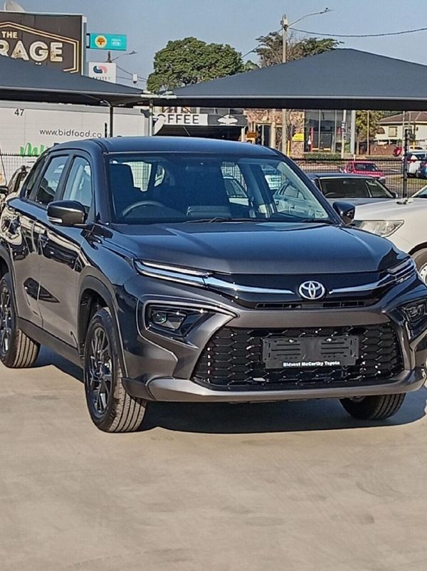 2026-Toyota-Urban-Cruiser-15-XS image:6