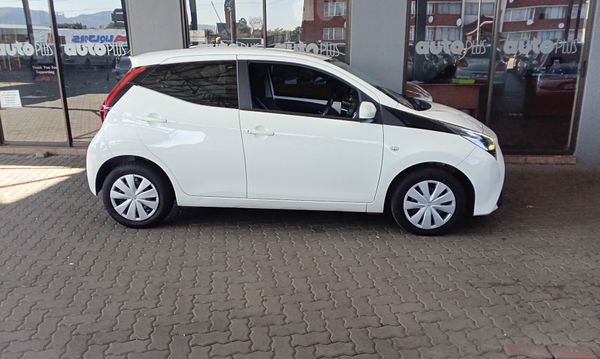 2018-Toyota-Aygo-10-5-dr image:1