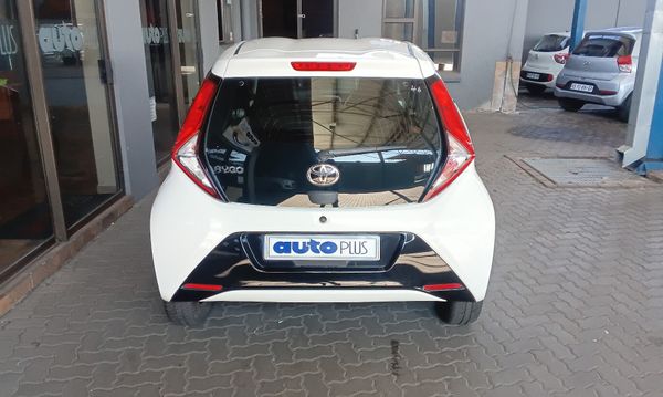 2018-Toyota-Aygo-10-5-dr image:8