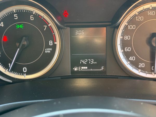 2025-Suzuki-Ertiga-15-GA image:8