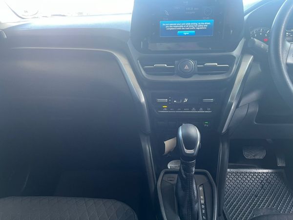 2024-Toyota-Urban-Cruiser-15-XR-Auto image:12