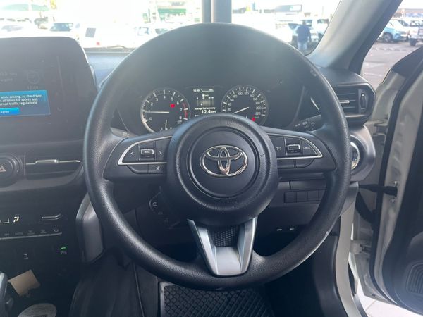 2024-Toyota-Urban-Cruiser-15-XR-Auto image:13