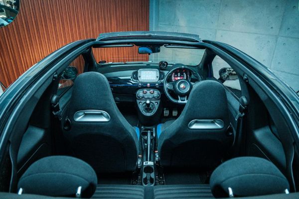 2023-Abarth-595-14T-Yamaha-Monster-Cabriolet image:19