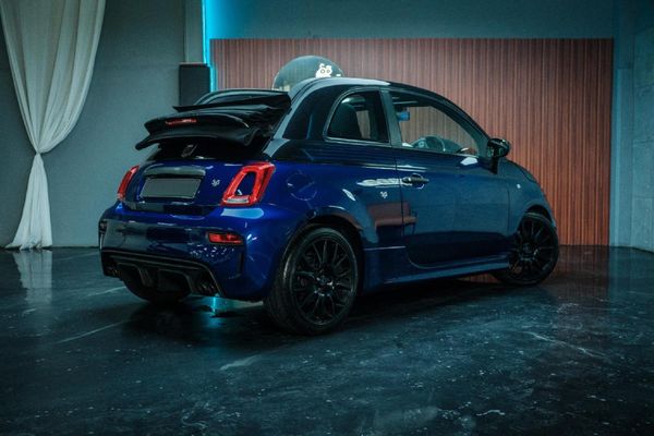 2023-Abarth-595-14T-Yamaha-Monster-Cabriolet image:4