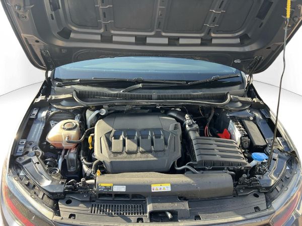 2022-Volkswagen-Polo-20-GTI-Auto-147kW image:8