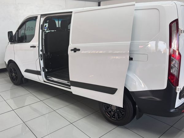 2022-Ford-Transit-Custom-22-TDCi-Ambiente-LWB-92kW-Panel-Van image:13