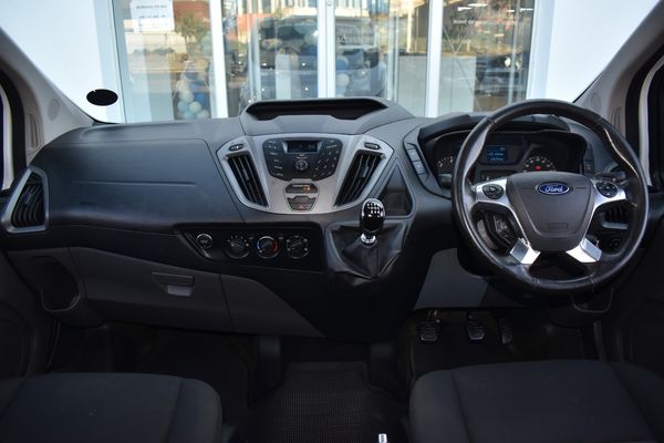 2020-Ford-Tourneo-Custom-22-TDCi-Trend-LWB-92kW image:8
