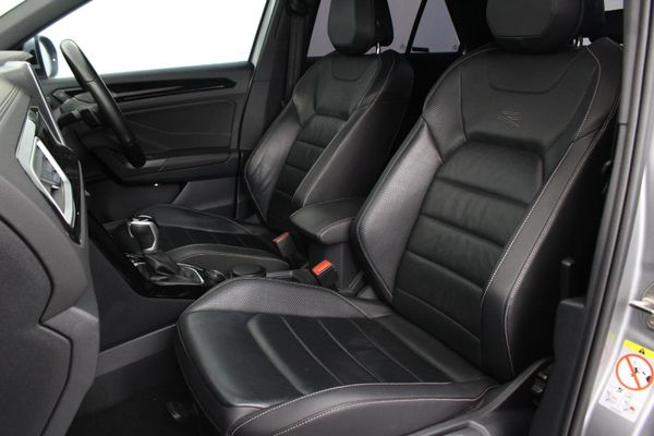 2022-Volkswagen-T-Roc-20-TSI-4M-R-Line-Auto image:8
