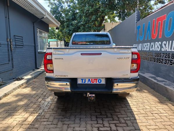 2023-Toyota-Hilux-24-GD-6-SR-4x4-Single-Cab image:7