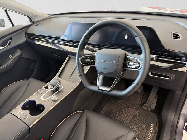 2026-Omoda-C5-15T-Luxury-X image:12