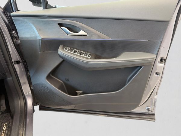 2026-Omoda-C5-15T-Luxury-X image:14