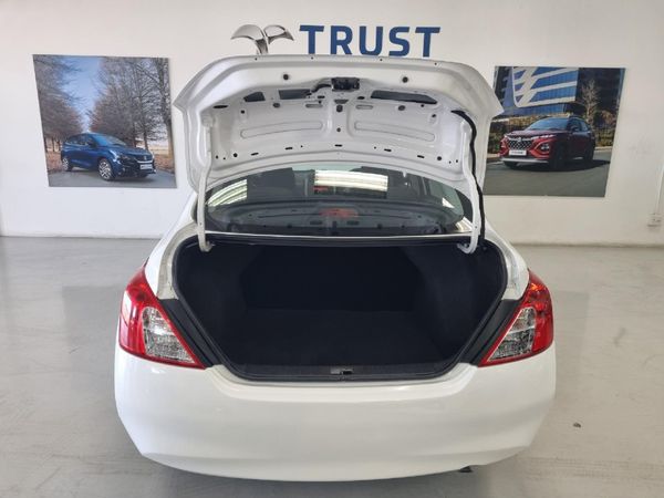 2014-Nissan-Almera-15-Acenta-Auto image:9