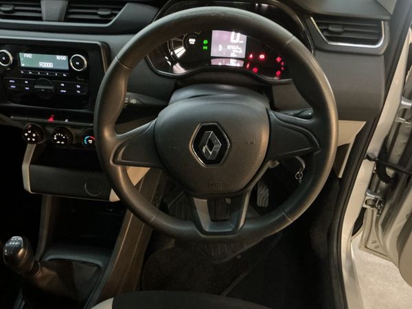 2022-Renault-Triber-10-Express-Panel-Van image:15