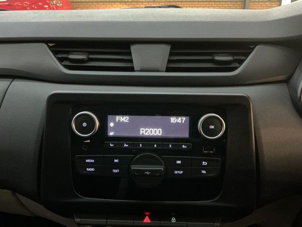 2022-Renault-Triber-10-Express-Panel-Van image:17