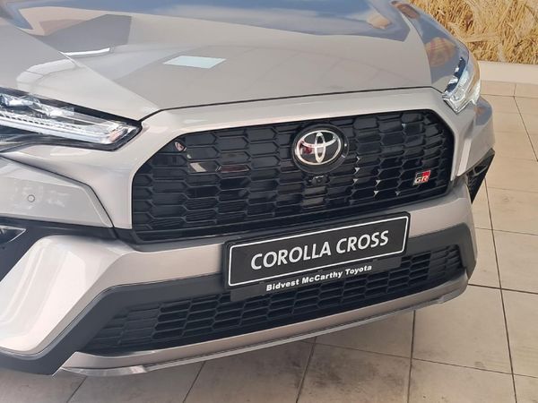 2026-Toyota-Corolla-Cross-18-GR-S image:2