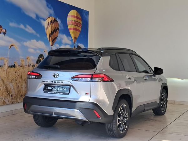 2026-Toyota-Corolla-Cross-18-GR-S image:8