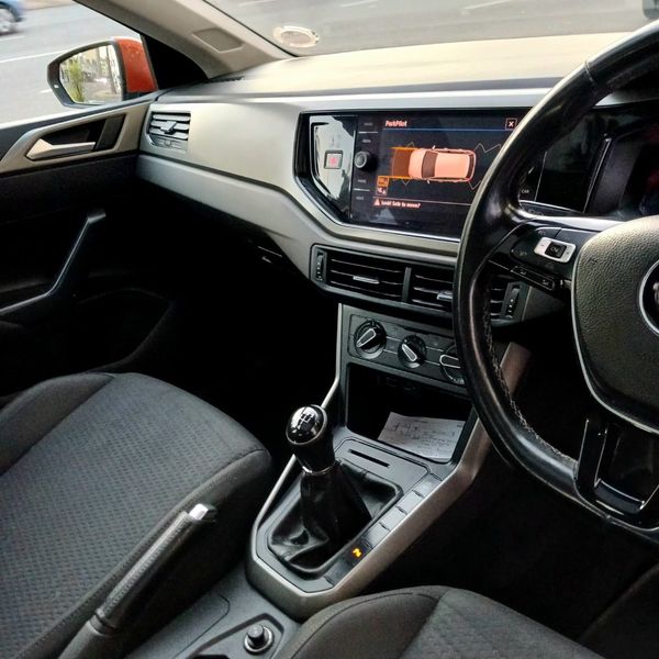 2020-Volkswagen-Polo-10-TSI-Comfortline image:8