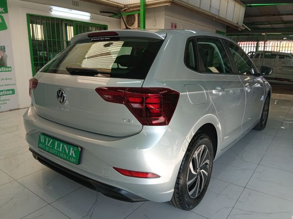 2022-Volkswagen-Polo-10-TSI-Life image:16