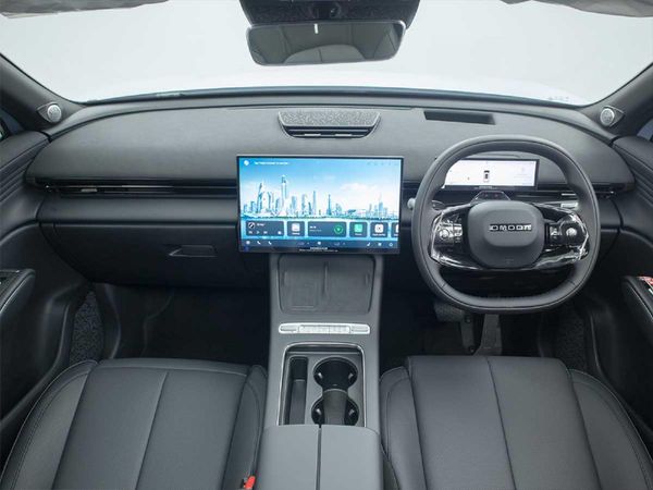 2026-Omoda-C7-15T-SHS-DHT-Phev image:15