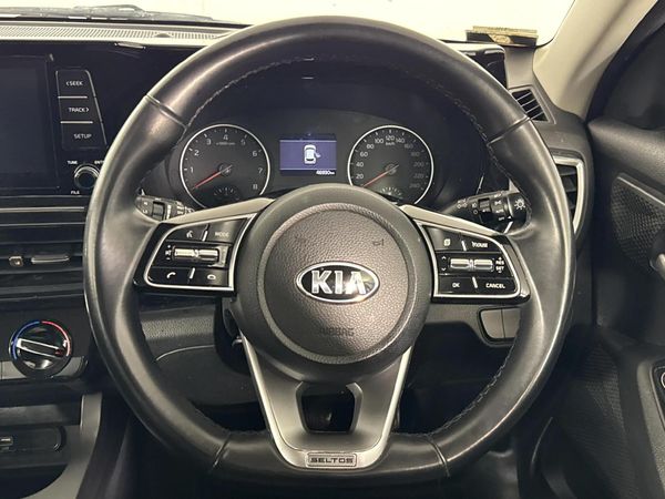 2020-Kia-Seltos-16-EX-Auto image:11