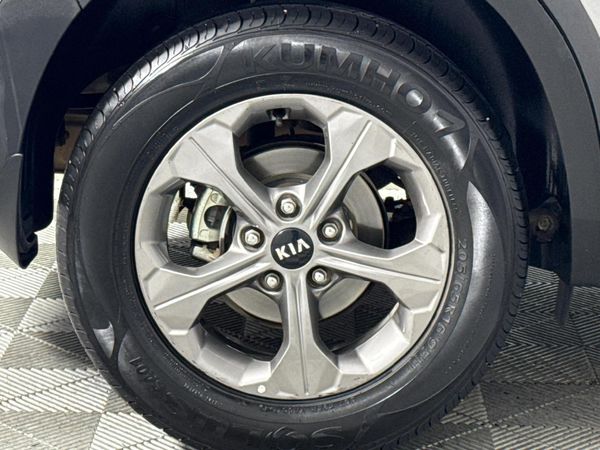 2020-Kia-Seltos-16-EX-Auto image:7