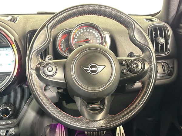 2019-MINI-Countryman-Cooper-JCW-All4-Auto image:13