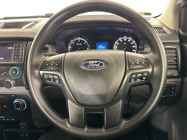 2018-Ford-Everest-22-TDCi-XLS-Auto image:12