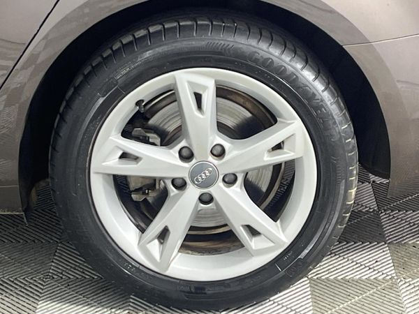 2018-Audi-A4-14-TFSI-Auto image:6