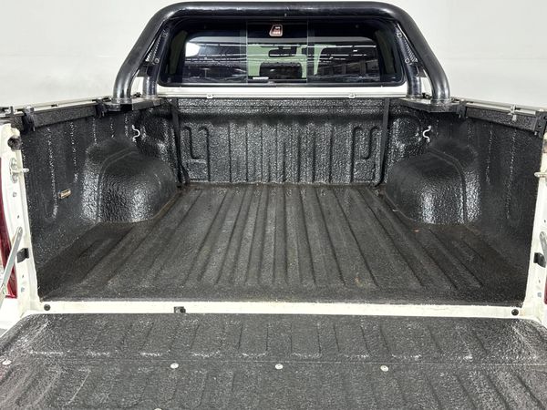 2020-Toyota-Hilux-28-GD-6-Raider-4x4-Double-Cab image:13