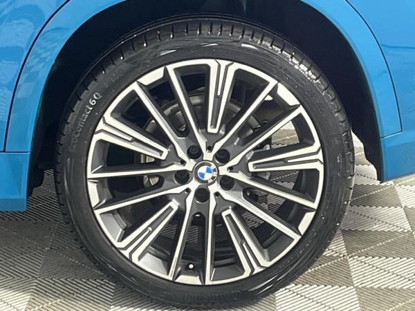 2023-BMW-X1-sDrive18d-M-Sport image:6