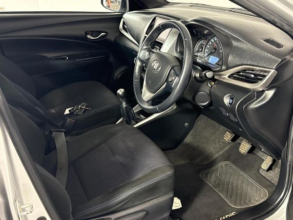 2019-Toyota-Yaris-15-XS-5-dr image:9