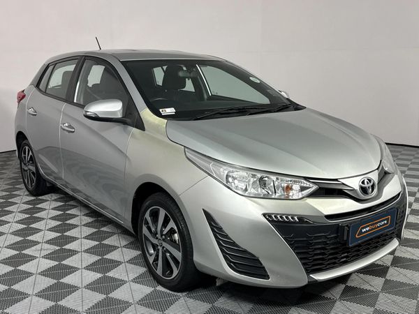 2019-Toyota-Yaris-15-XS-5-dr image:16