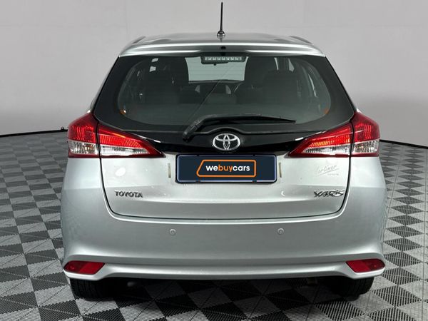 2019-Toyota-Yaris-15-XS-5-dr image:18