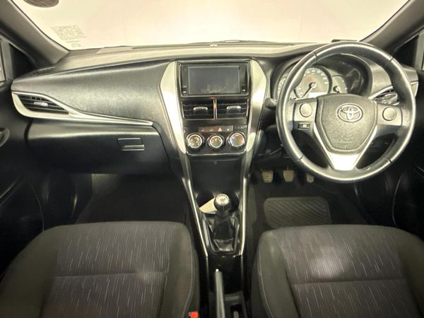 2019-Toyota-Yaris-15-XS-5-dr image:1
