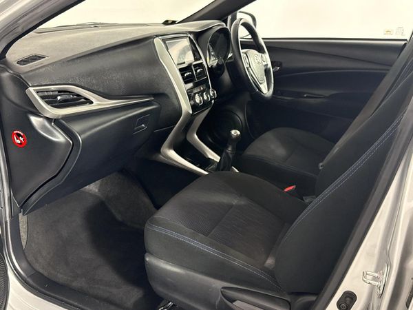 2019-Toyota-Yaris-15-XS-5-dr image:8