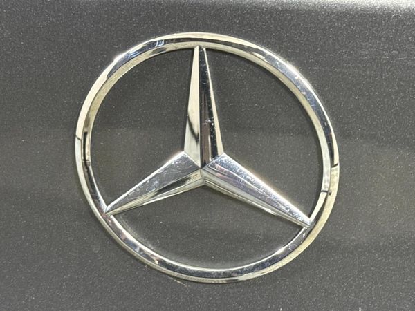 2022-Mercedes-Benz-V-Class-V-250d-Avantgarde-Auto image:10