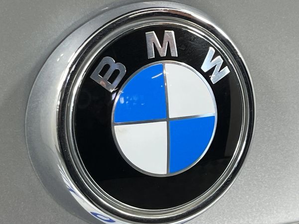 2009-BMW-X6-xDrive50i image:11
