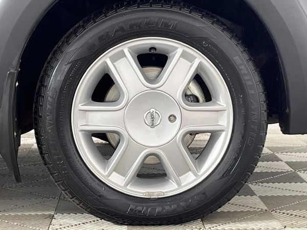 2022-Nissan-NP200-16-SE image:2