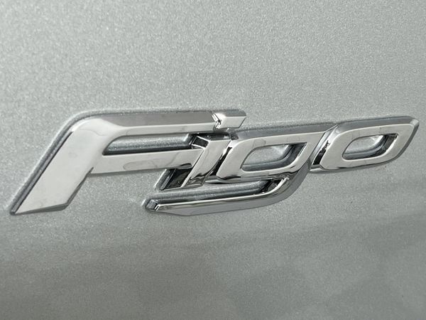 2018-Ford-Figo-15Ti-VCT-Ambiente-5-dr image:11