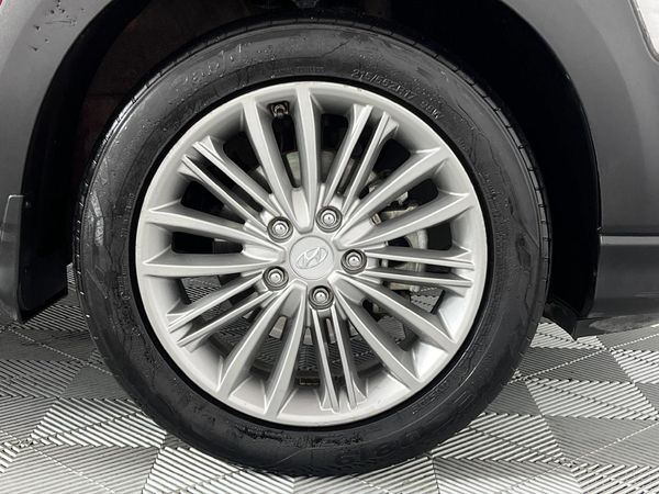 2019-Hyundai-Kona-10-TGDI-Executive image:5