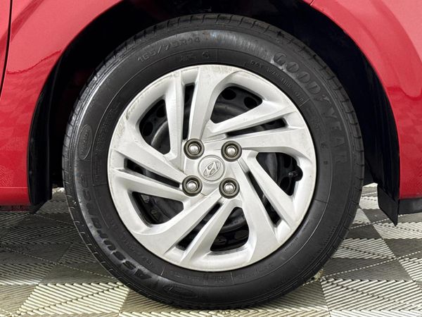 2021-Hyundai-Grand-i10-10-Motion-Auto image:4
